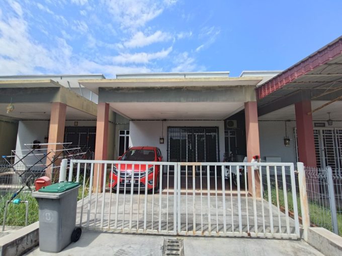 photo 6194769229992019021 y